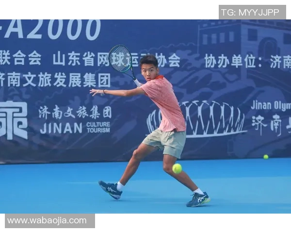 上海网球队在大师赛中的灵活应变能力展现出色表现 上海网球队在大师赛中的灵活应变能力展现出色表现